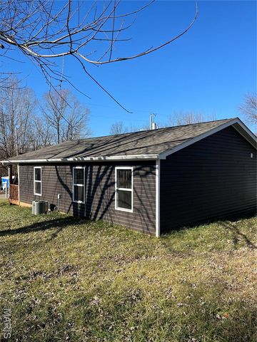 711 Andrews Street, Fredericktown, MO 63645