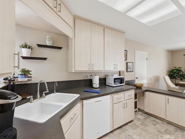 6029 Sheridan Way, Buena Park, CA 90620