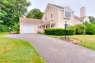 5 Pioneer Lane 1, Auburn, MA 01501