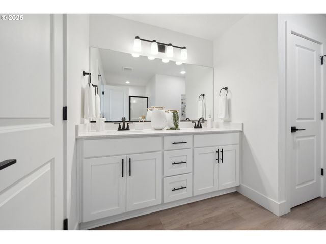 19093 Sw Northridge Ct, Beaverton, OR 97007