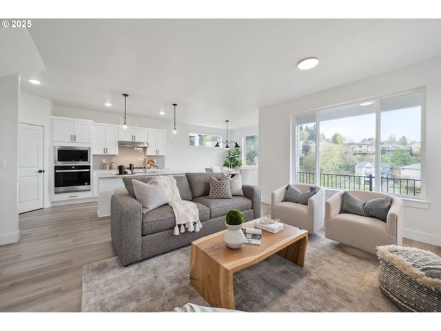 19093 Sw Northridge Ct, Beaverton, OR 97007