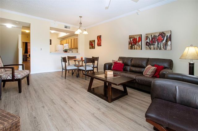 5711 BENTGRASS DRIVE 19-202, Sarasota, FL 34235