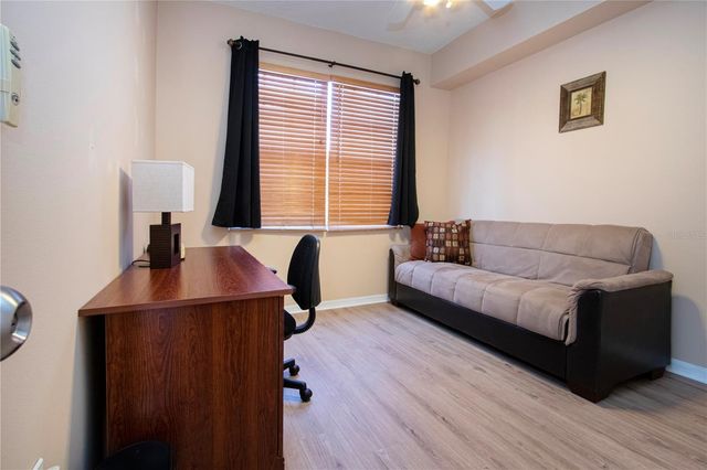 5711 BENTGRASS DRIVE 19-202, Sarasota, FL 34235