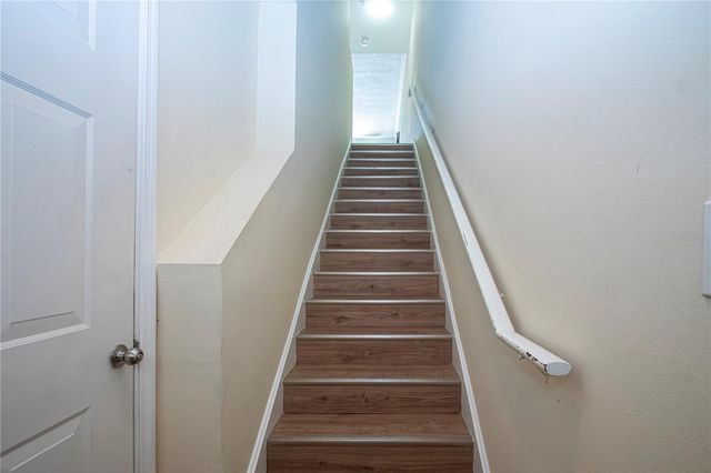 5711 BENTGRASS DRIVE 19-202, Sarasota, FL 34235