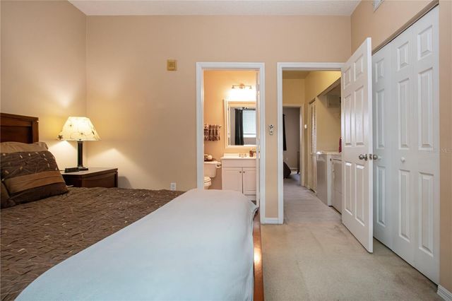 5711 BENTGRASS DRIVE 19-202, Sarasota, FL 34235