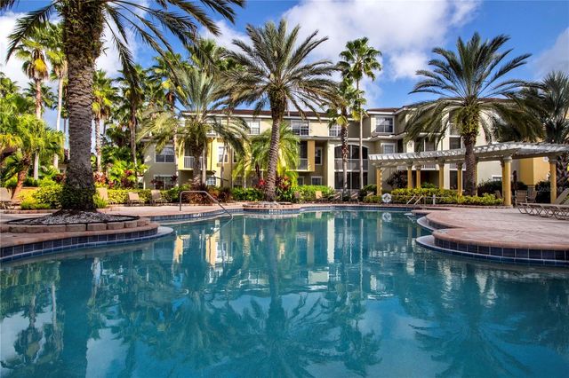 5711 BENTGRASS DRIVE 19-202, Sarasota, FL 34235