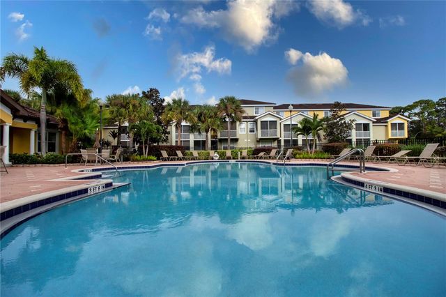 5711 BENTGRASS DRIVE 19-202, Sarasota, FL 34235