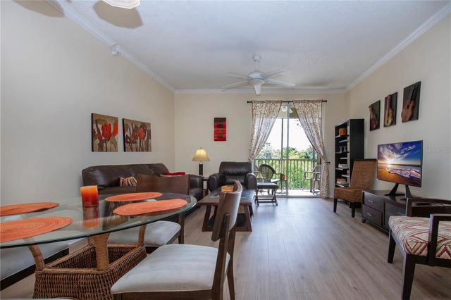 5711 BENTGRASS DRIVE 19-202, Sarasota, FL 34235