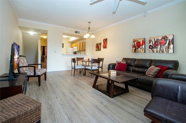 5711 BENTGRASS DRIVE 19-202, Sarasota, FL 34235