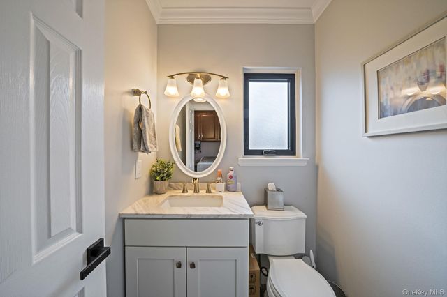 124 Spence Avenue, Holtsville, NY 11742