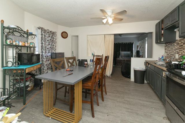 794 Case Avenue, Saint Paul, MN 55106