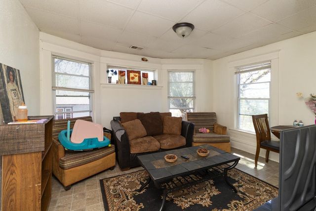 794 Case Avenue, Saint Paul, MN 55106