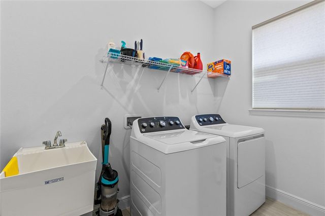 9765 NERUDA STREET, Orlando, FL 32827