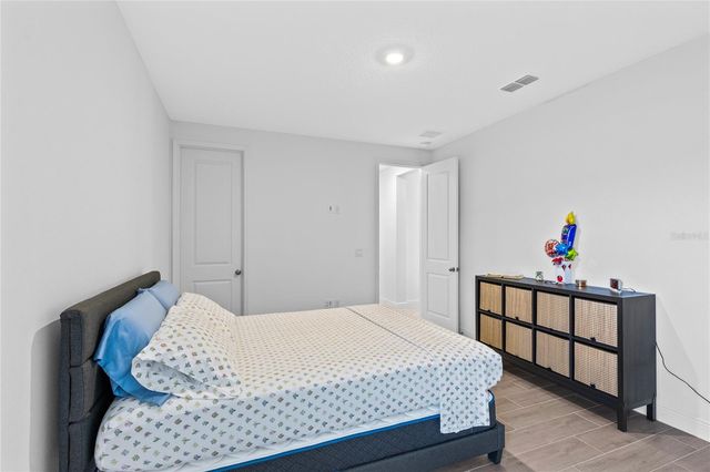 9765 NERUDA STREET, Orlando, FL 32827