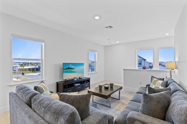 9765 NERUDA STREET, Orlando, FL 32827