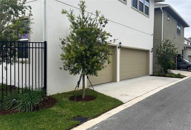 9765 NERUDA STREET, Orlando, FL 32827