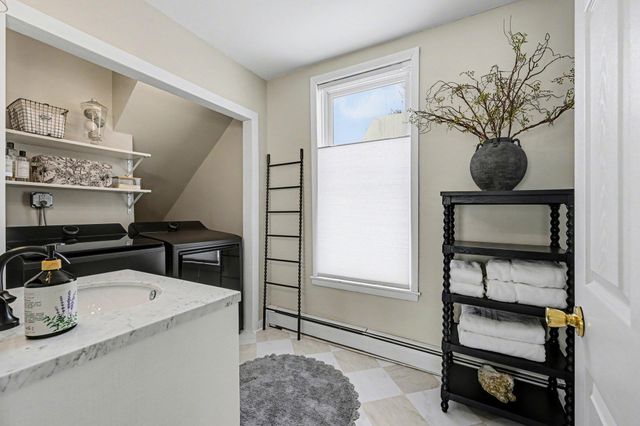 418 4th Street N, Hudson, WI 54016