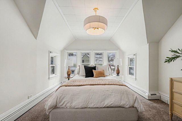 418 4th Street N, Hudson, WI 54016