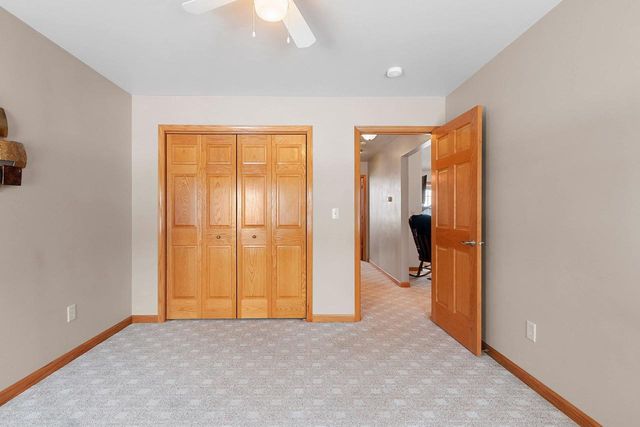 1602 MEADOWS LANE, Luxemburg, WI 54217