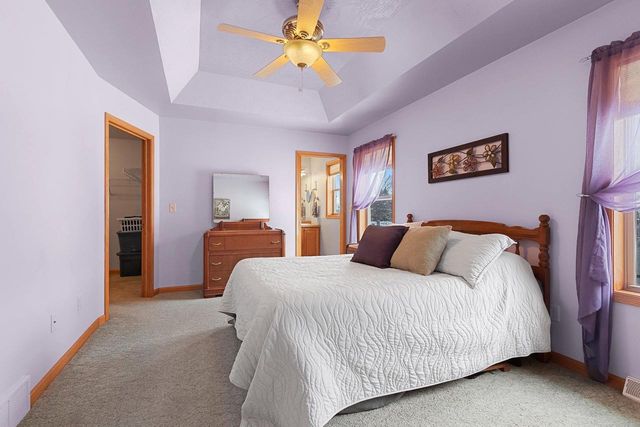 1602 MEADOWS LANE, Luxemburg, WI 54217