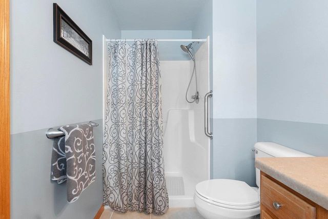 1602 MEADOWS LANE, Luxemburg, WI 54217