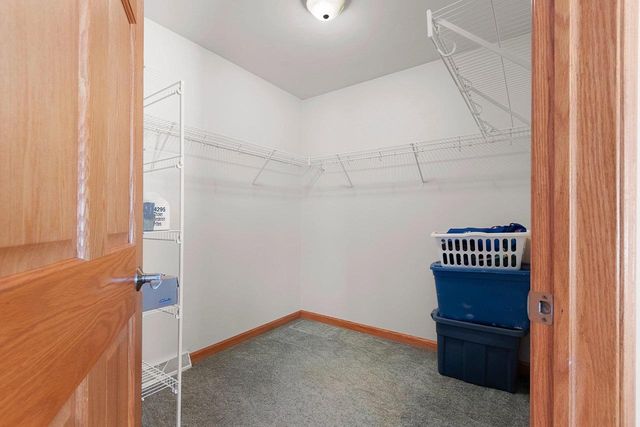 1602 MEADOWS LANE, Luxemburg, WI 54217