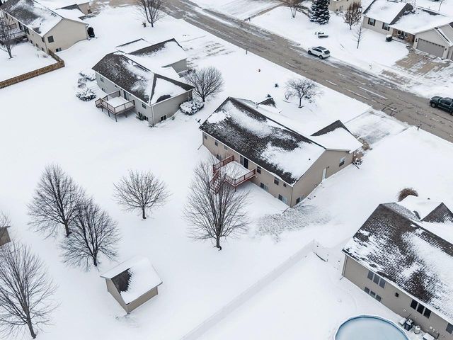 1602 MEADOWS LANE, Luxemburg, WI 54217