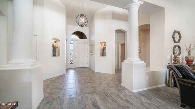 3813 N MORNING DOVE Circle, Mesa, AZ 85207