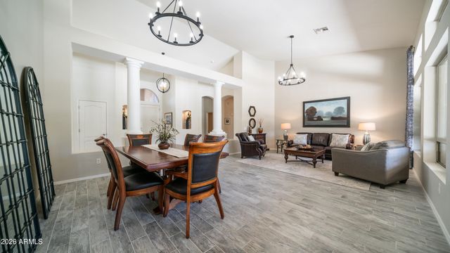 3813 N MORNING DOVE Circle, Mesa, AZ 85207