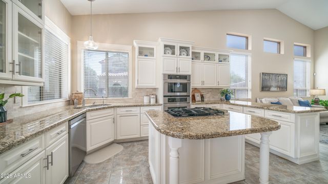 3813 N MORNING DOVE Circle, Mesa, AZ 85207