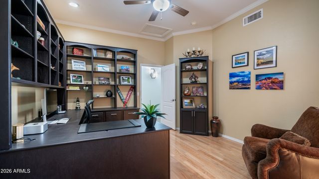 3813 N MORNING DOVE Circle, Mesa, AZ 85207