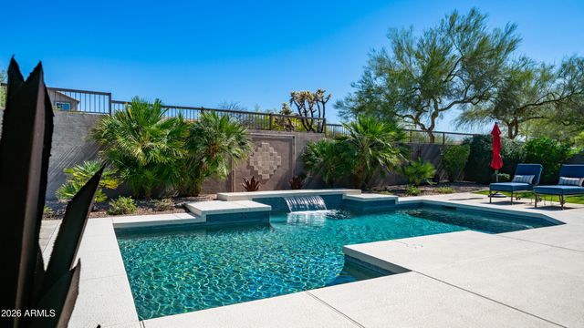 3813 N MORNING DOVE Circle, Mesa, AZ 85207