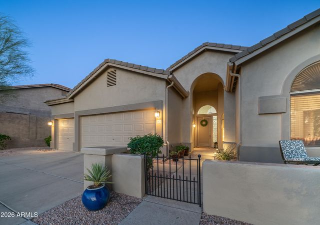 3813 N MORNING DOVE Circle, Mesa, AZ 85207