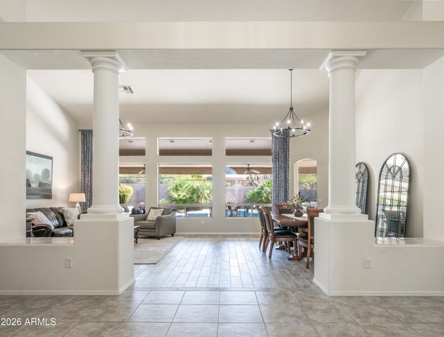 3813 N MORNING DOVE Circle, Mesa, AZ 85207