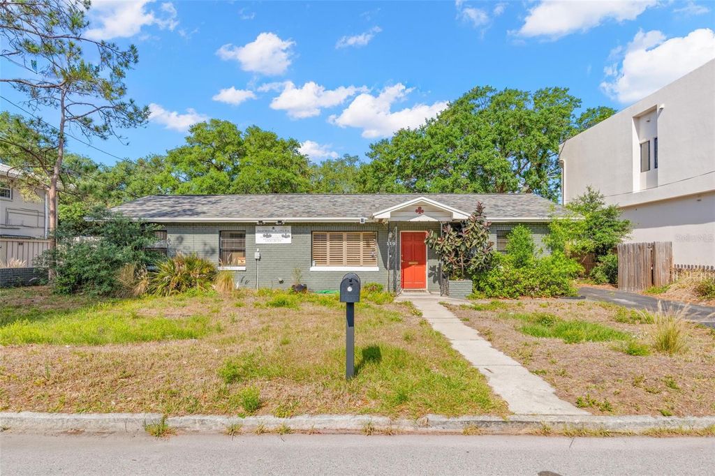 Image 1 of property listing at 110 N LINCOLN AVENUE, Tampa, FL 33609