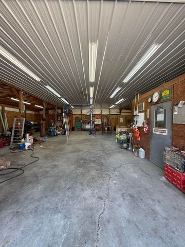 3950 Elliston Mount Zion Road, Dry Ridge, KY 41035