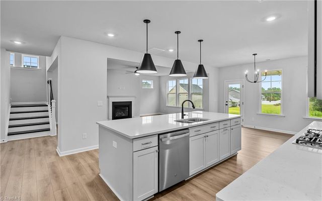 413 Yarrow Drive, Lexington, NC 27295