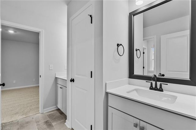 413 Yarrow Drive, Lexington, NC 27295