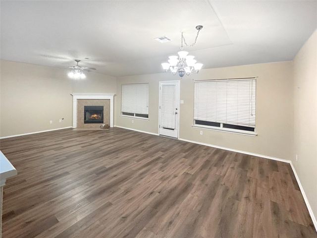 129 Colt LOOP, Kyle, TX 78640