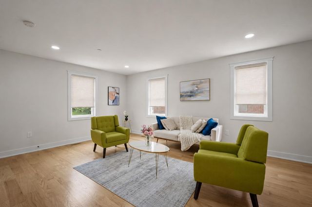 2831 OTIS ST NE, Washington, DC 20018