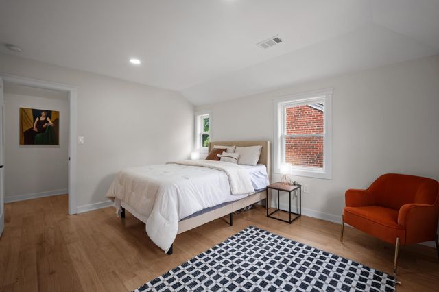 2831 OTIS ST NE, Washington, DC 20018