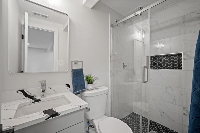 2831 OTIS ST NE, Washington, DC 20018