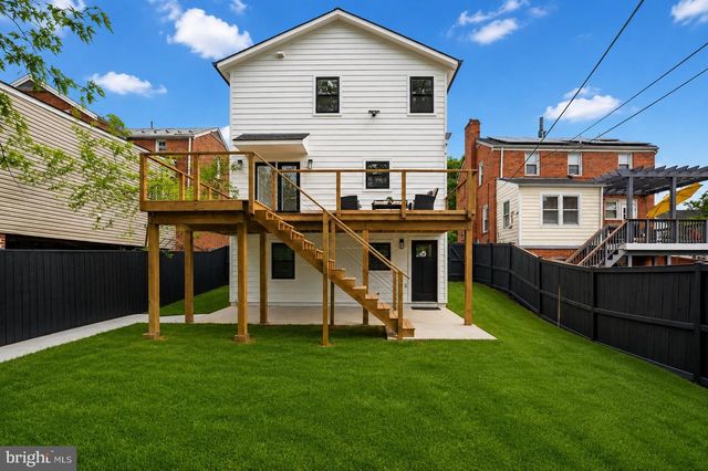 2831 OTIS ST NE, Washington, DC 20018