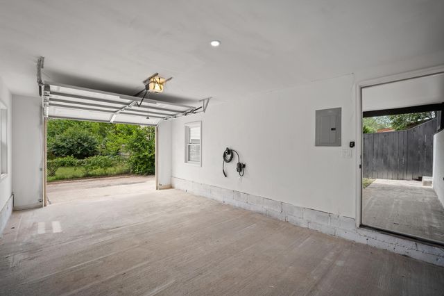 2831 OTIS ST NE, Washington, DC 20018