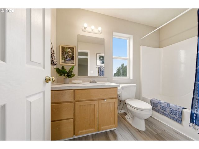 1448 Sw 208TH Ave, Beaverton, OR 97003