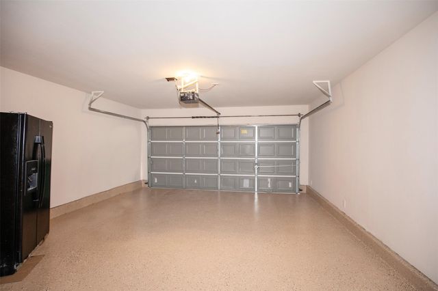 8034 Chasewood Drive, Houston, TX 77489