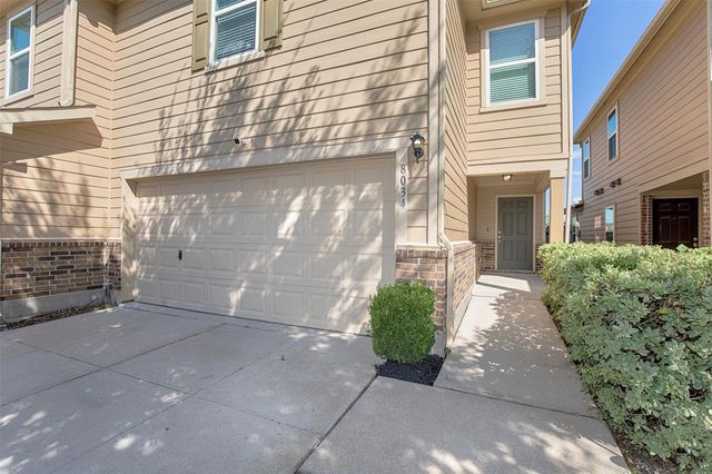 8034 Chasewood Drive, Houston, TX 77489