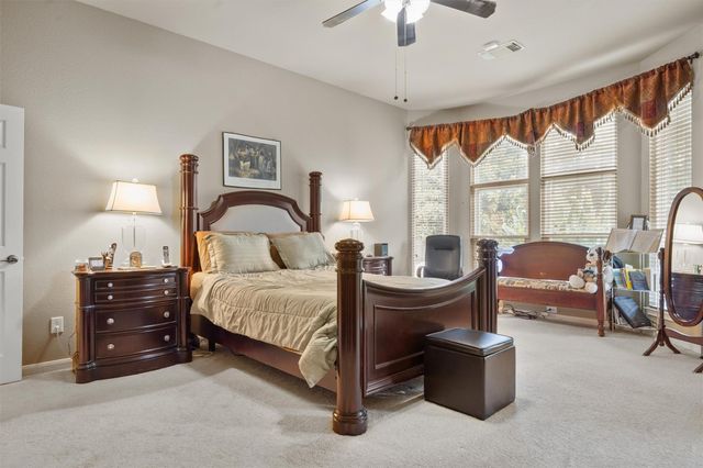2204 Chincho DR, Pflugerville, TX 78660