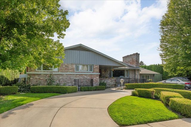 2214 E 36th Ave, Spokane, WA 99203