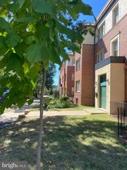 1218 PERRY ST NE #301, Washington, DC 20017